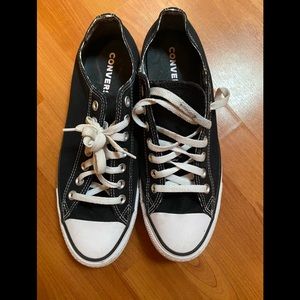 Black and White converse